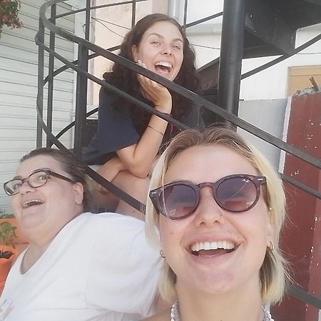 Casa Mia Vandrarhem Vlorë Exteriör bild