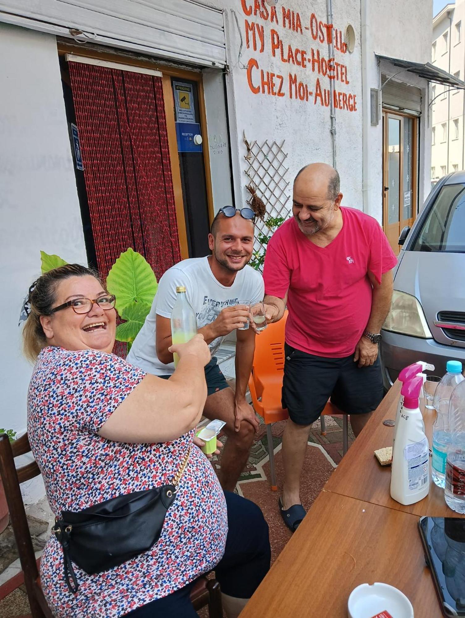 Casa Mia Vandrarhem Vlorë Exteriör bild