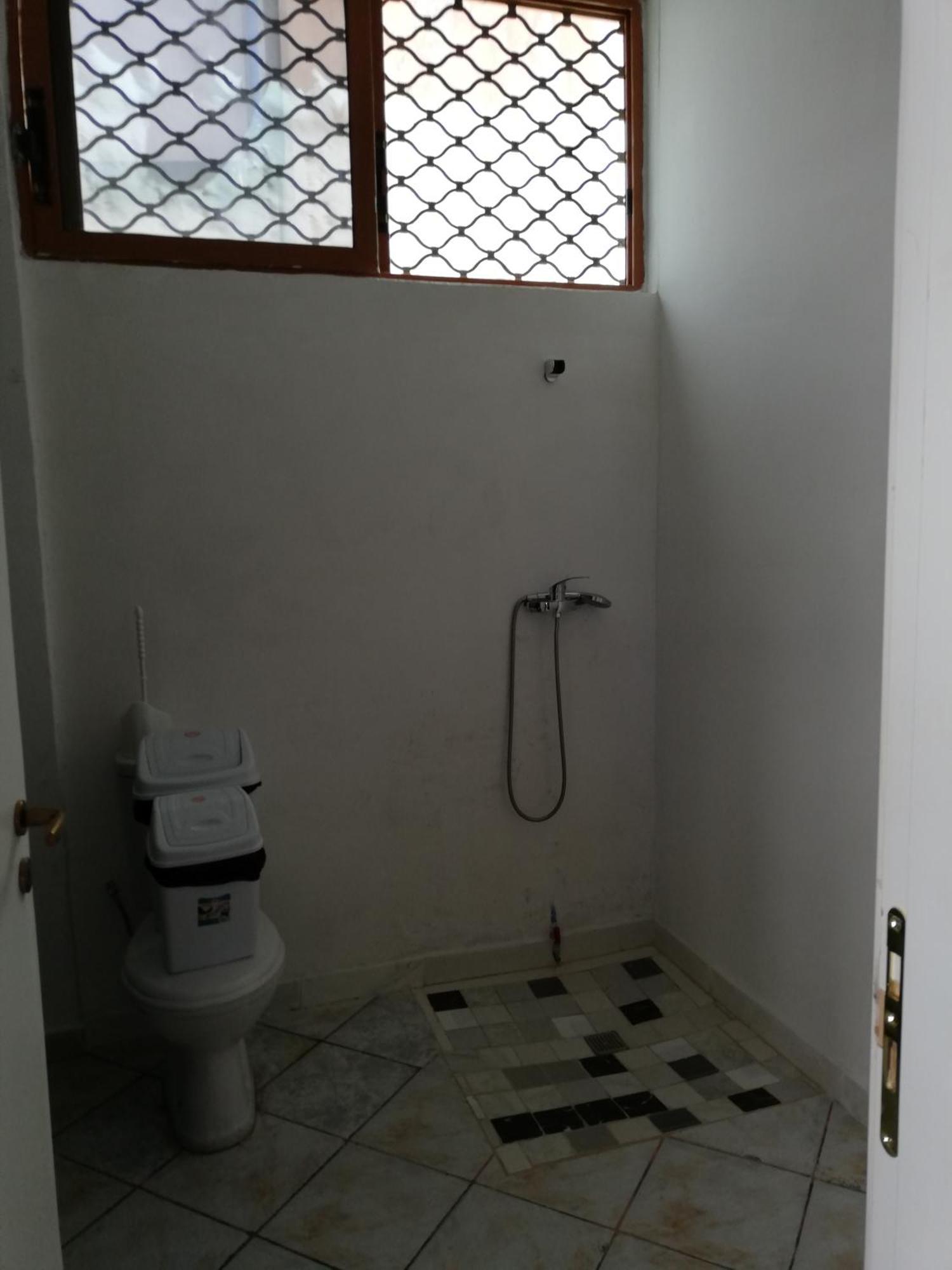 Casa Mia Vandrarhem Vlorë Exteriör bild